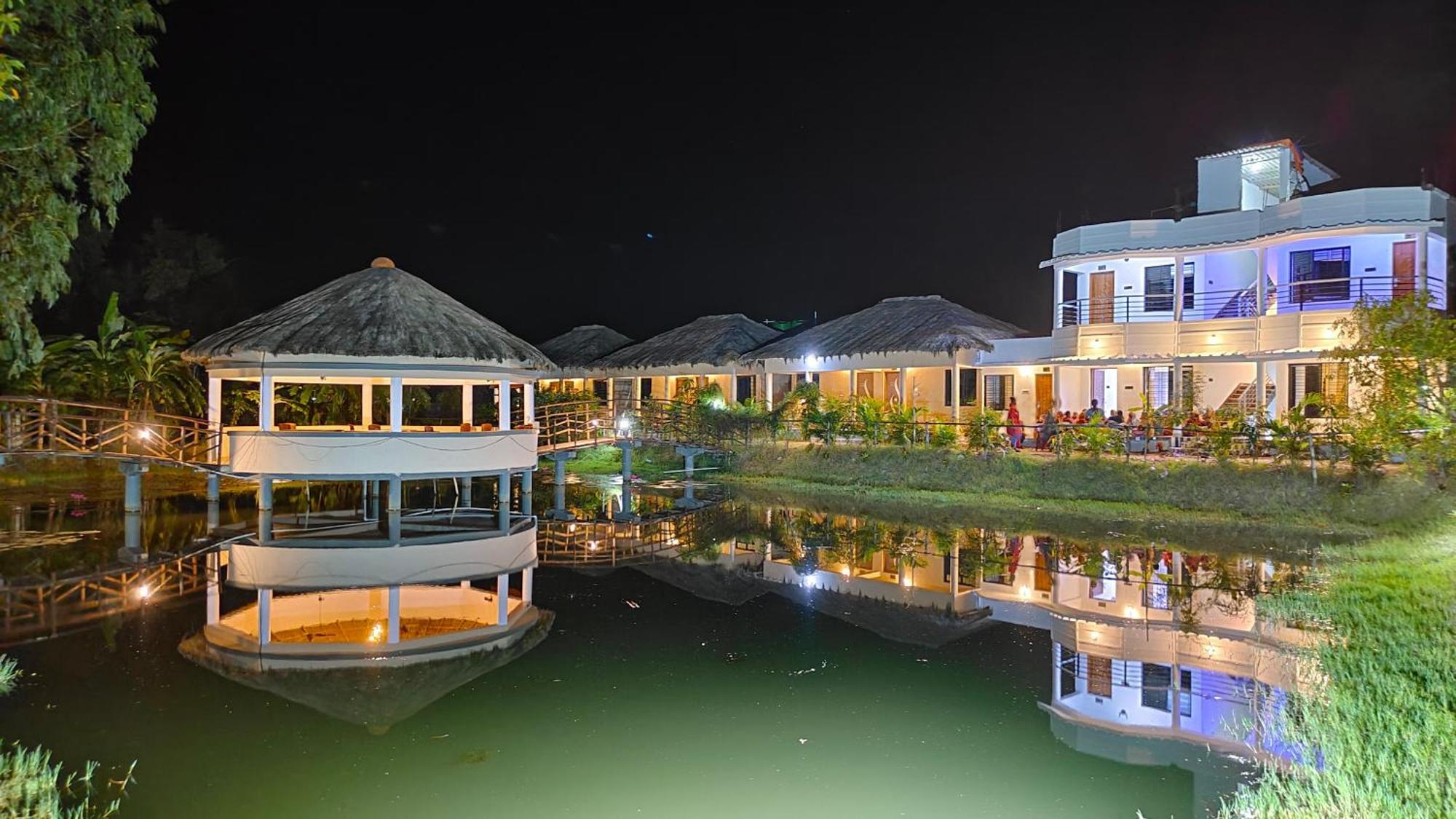 Отель Sundarban Beckons Gosaba Экстерьер фото